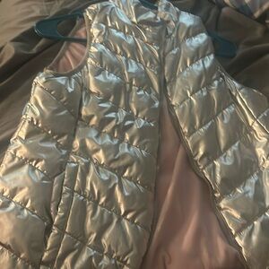 Don’t fit size medium color, gray